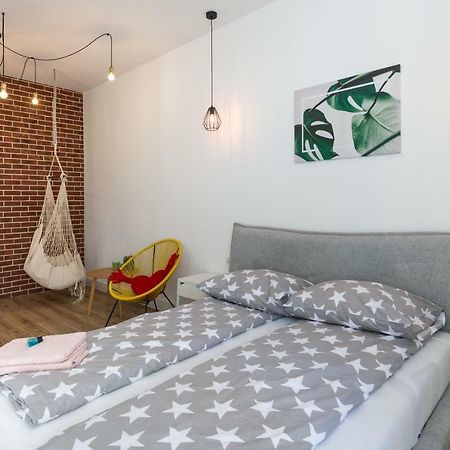 Apartament Lubicz 3 كراكوفيا المظهر الخارجي الصورة